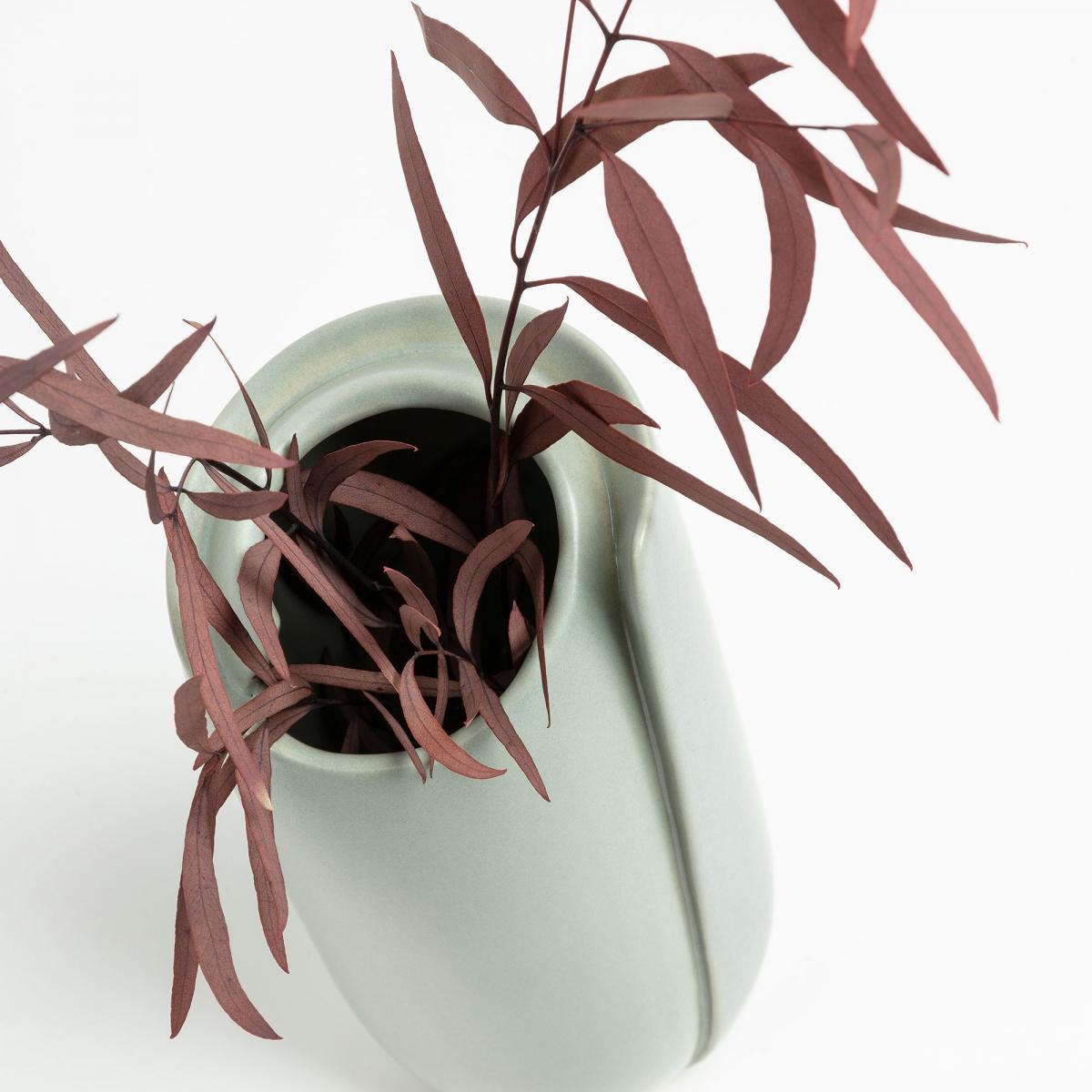 065137 Ваза 21 см светло-зеленая La Forma Lizzette 