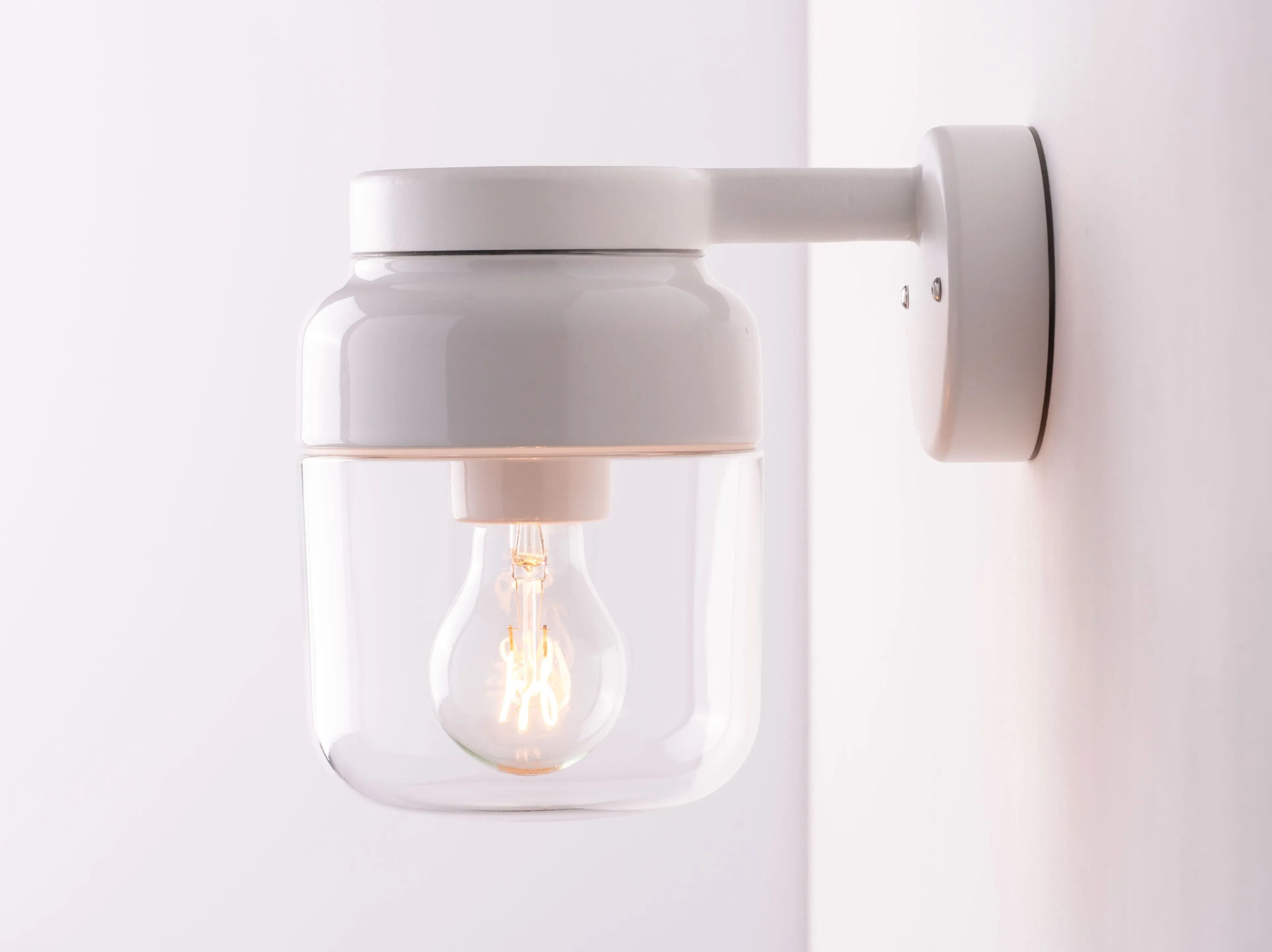 Настенный светильник из прозрачного стекла и фарфора Ifö Electric Ohm ARCH-00117258 - Вид №4