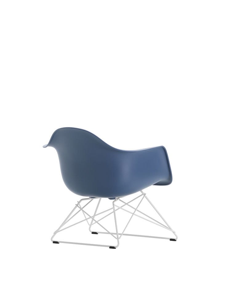 Полипропиленовое кресло с подлокотниками VITRA Eames Plastic Chair ARCH-00081390 - Вид №174