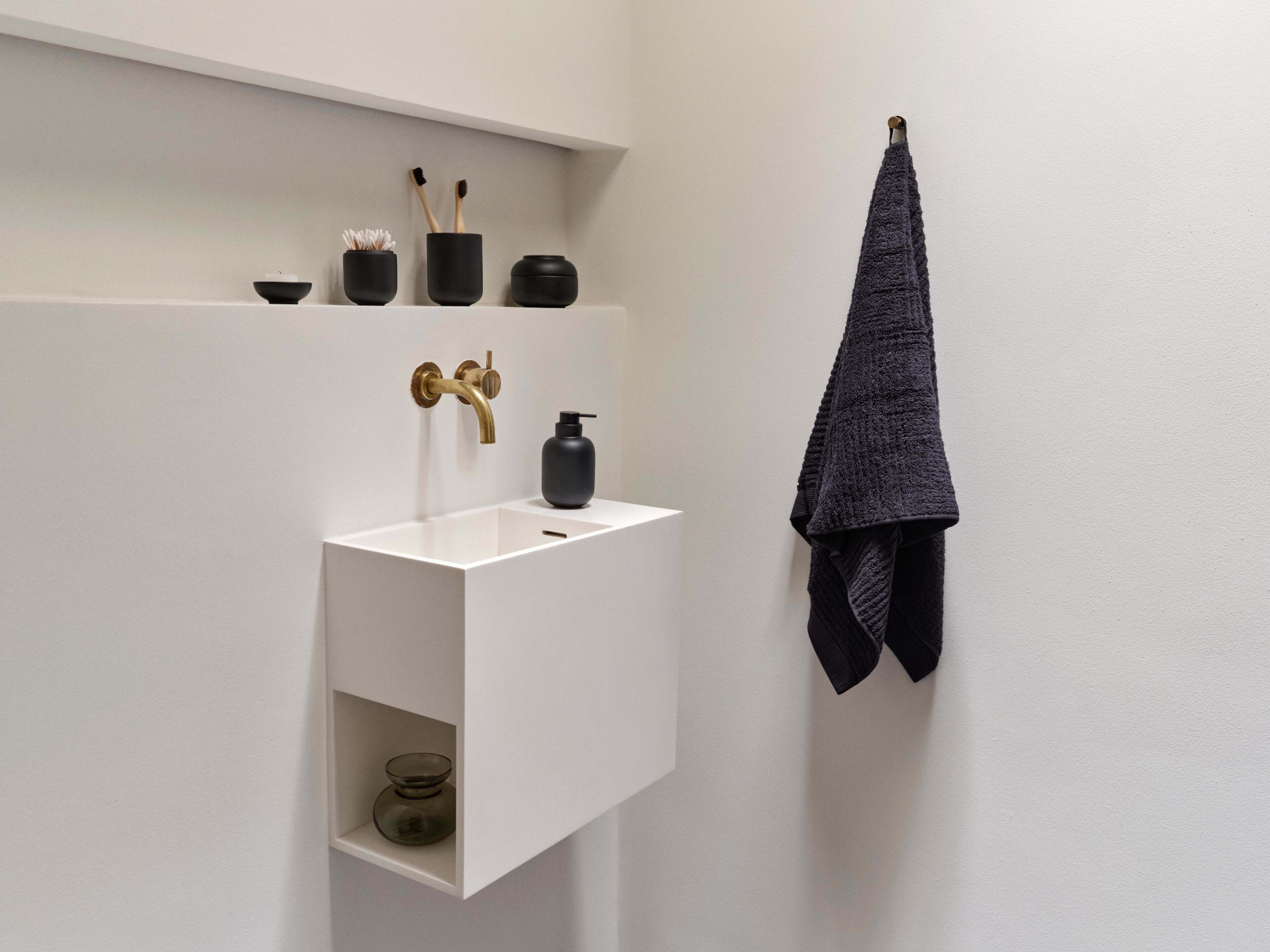 Держатель из керамогранита ZONE DENMARK Sensu ARCH-00061742 - Вид №7