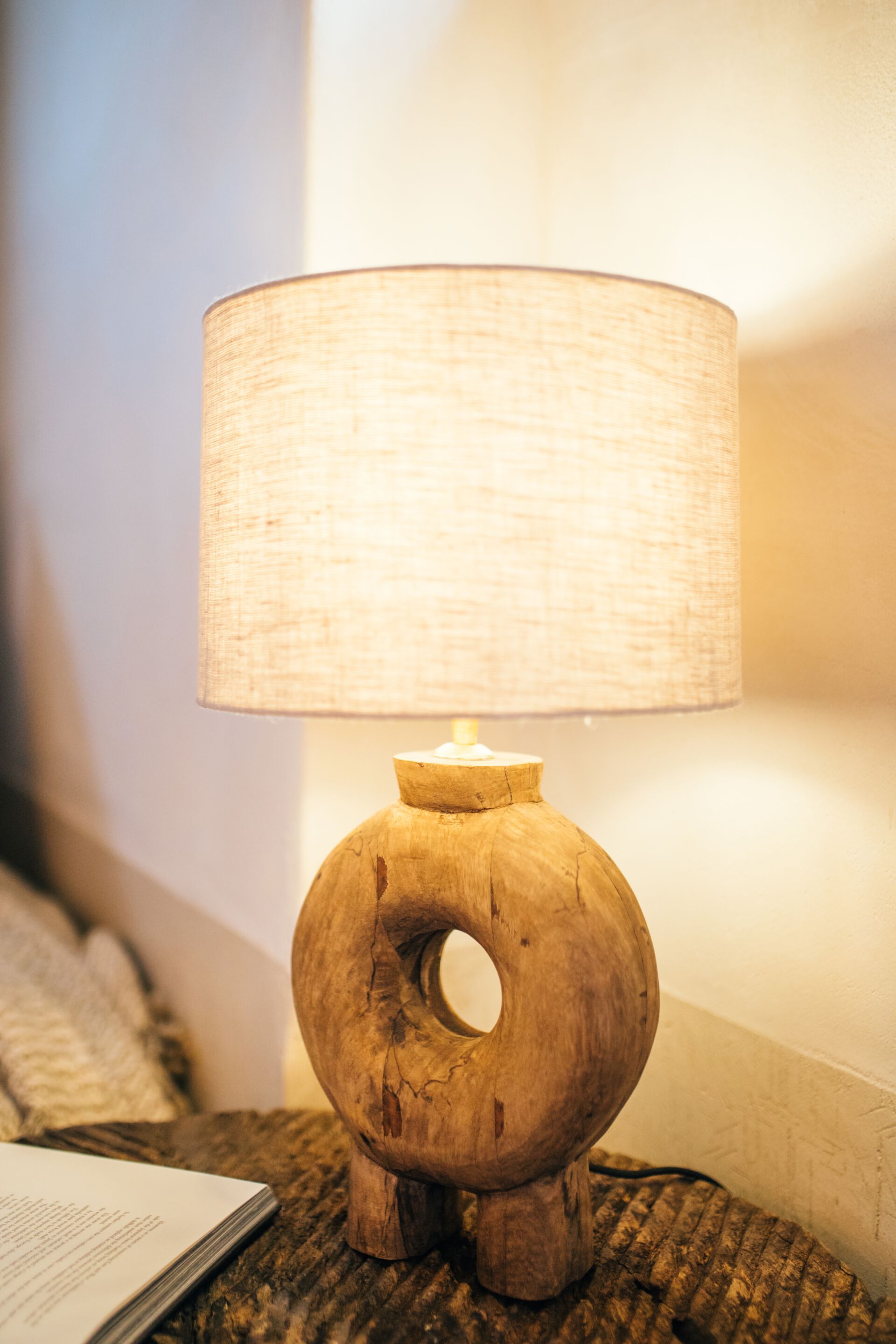 Настольная лампа из манго POMAX LAMPEDUSA ARCH-00102723 - Вид №5