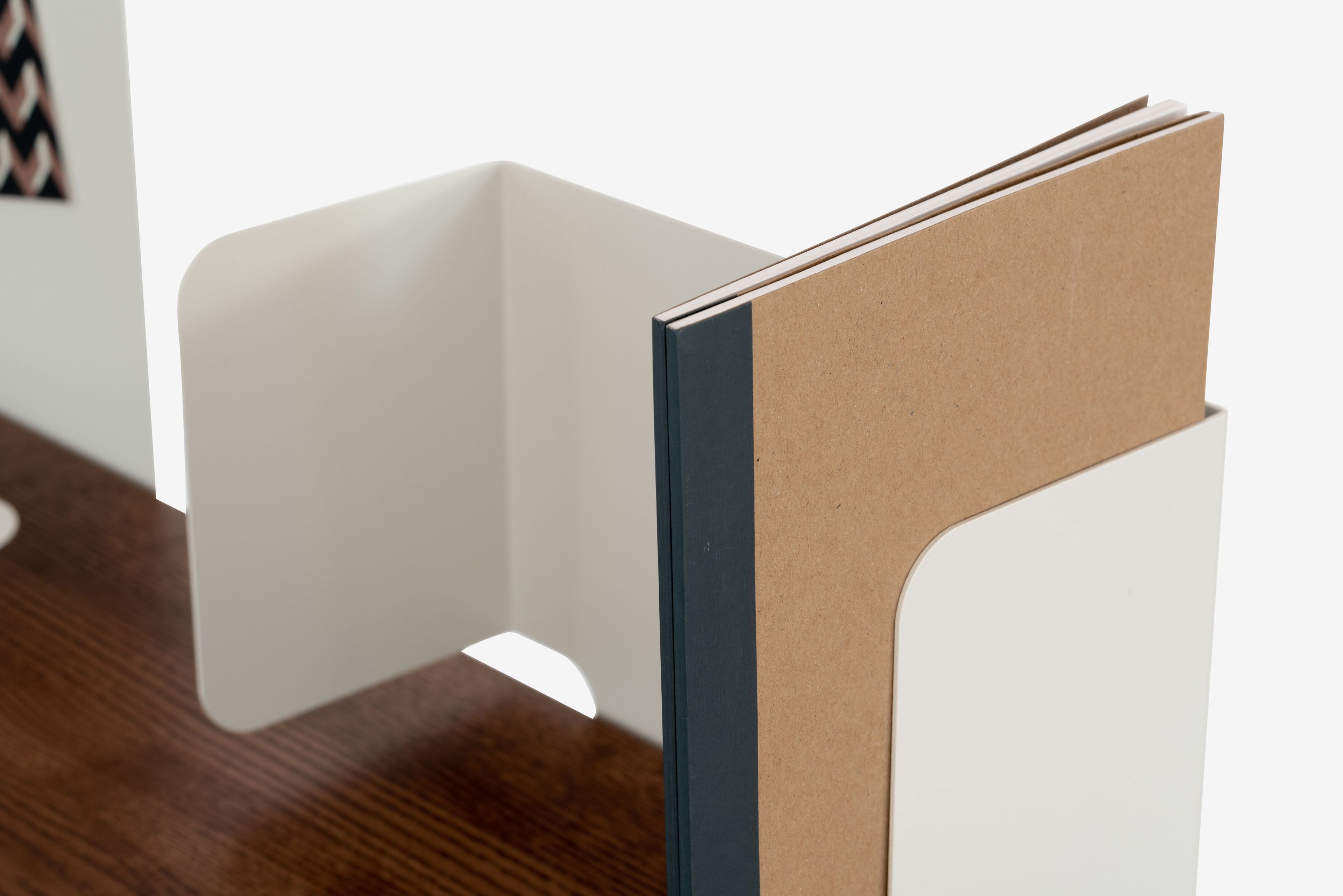 Прямоугольный стол из ясеня с ящиками Case MANTIS ARCH-00101776 - Вид №6