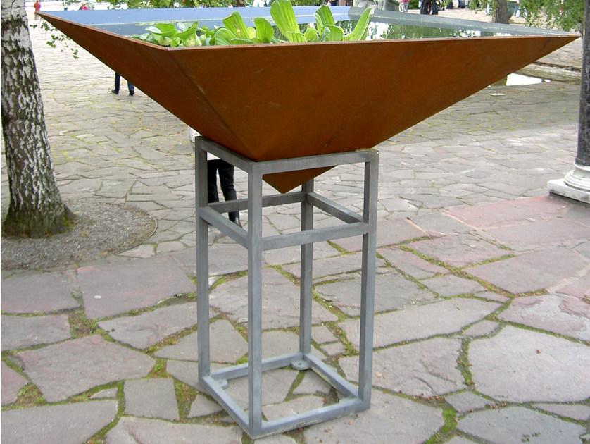 Nola Industrier Кашпо Corten ™ для общественных мест Egypt sun-id-1474848 - Вид №1