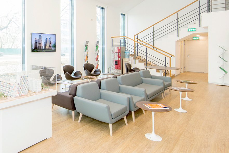 Журнальный столик черный круглый Eero Saarinen Style Tulip Table SOHO DESIGN TULIP 131565 Черный - Вид №2