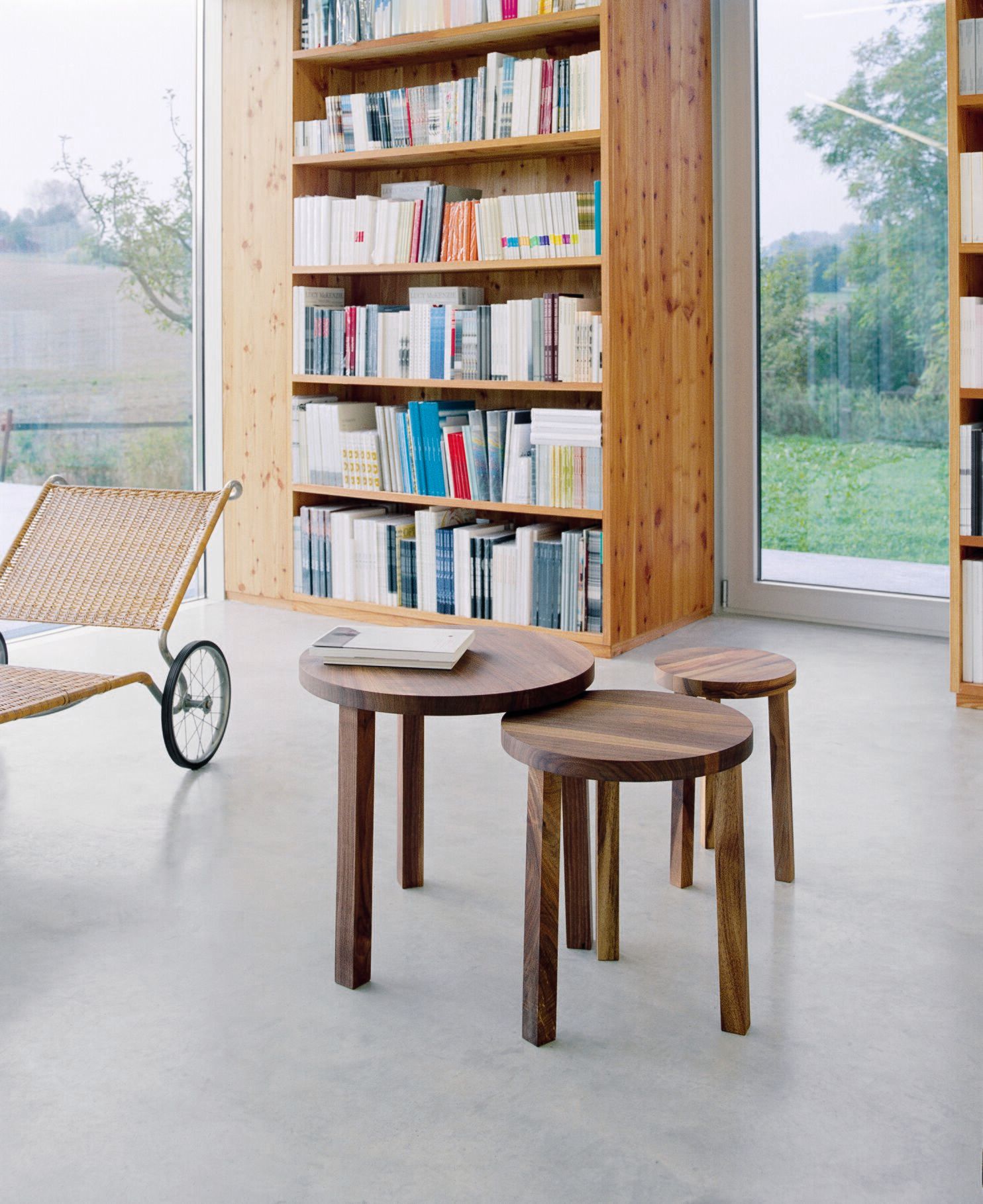 Круглый деревянный журнальный столик e15 ALEX ARCH-00135625 - Вид №2