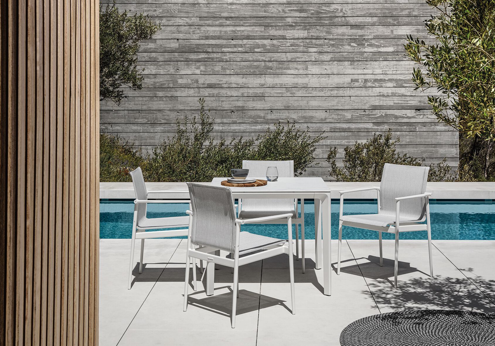 Прямоугольный садовый стол с керамической столешницей Gloster ARCH-00049605 - Вид №8