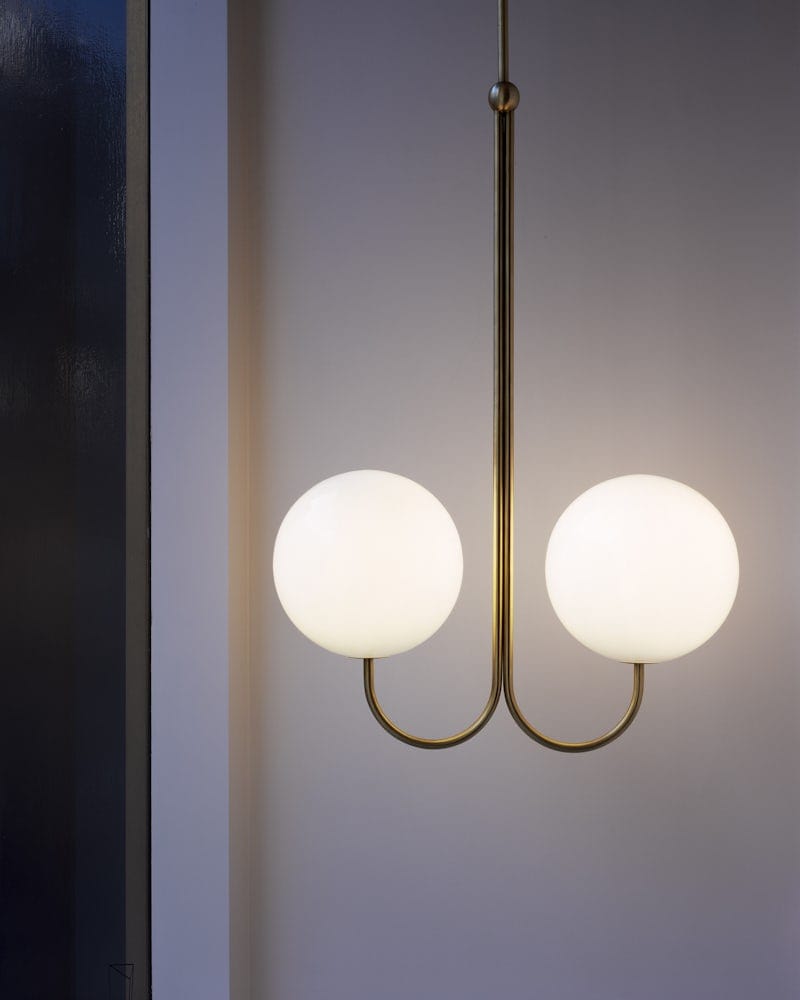 Опаловое стекло светодиодный подвесной светильник Michael Anastassiades DOUBLE ANGLE ARCH-00053330 - Вид №2