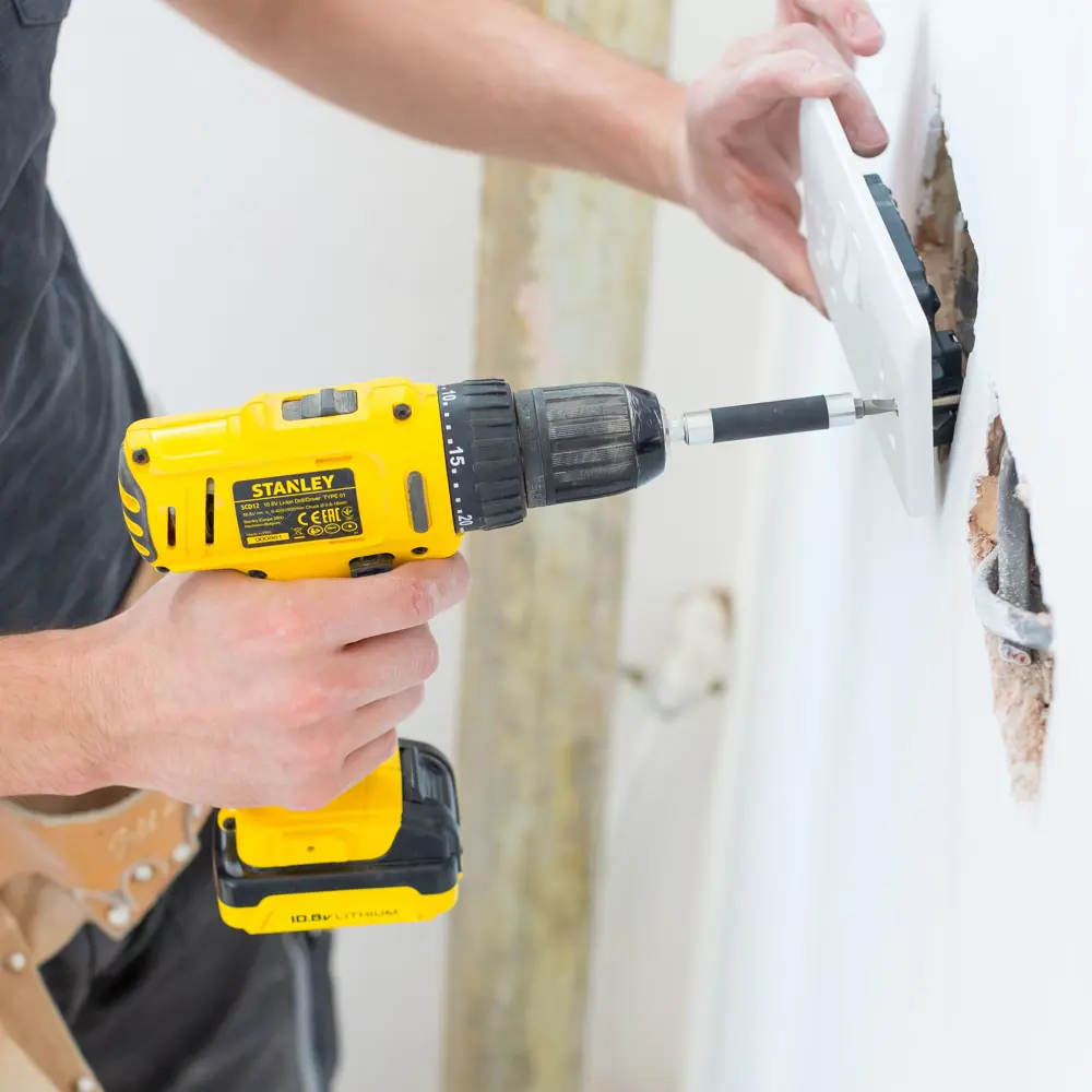 Дрель-шуруповерт аккумуляторная Stanley Fatmax FMC011S2, 10.8 В Li-ion 2X1.5 Ач STLM-2212316 - Вид №4