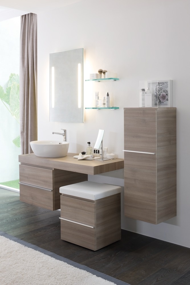 H4020110754631 Шкафчик средний, 2 полки стеклянные, петли слева LAUFEN PRO - Вид №1