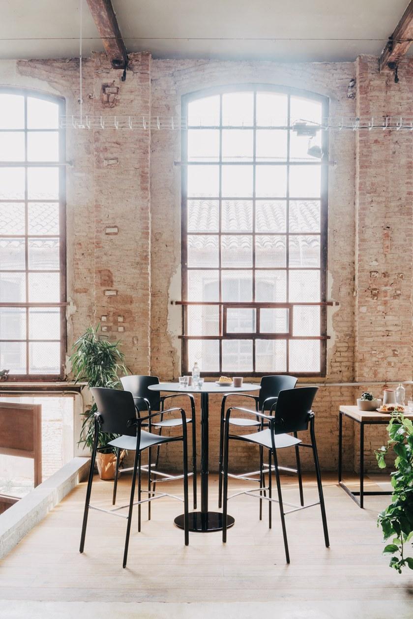 ENEA Табурет высокий полипропиленовый с подлокотниками Eina sun-id-1443771 - Вид №1