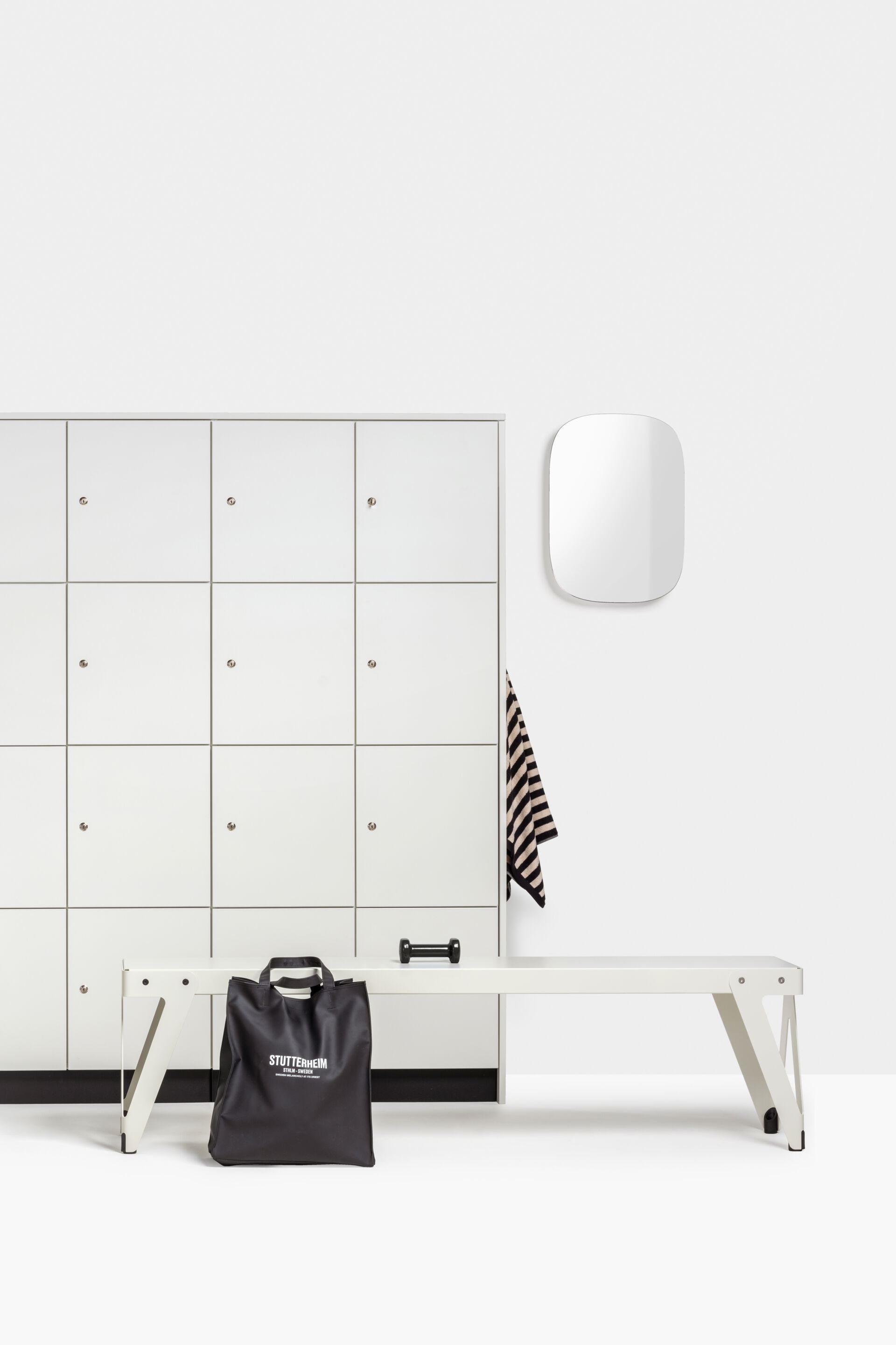 Настенное стеклянное зеркало FUNCTIONALS слайд ARCH-00054192 - Вид №30