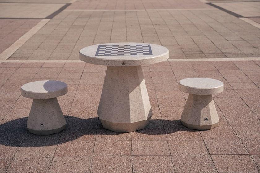 ENCHO ENCHEV - ETE Круглый игровой стол из бетона  188  - Вид №1