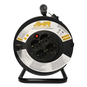 Удлинитель на катушке 3x1 40 м 4 розетки 2200 Вт с заземлением цвет черный