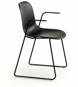 arrmet Стул-санки штабелируемый с подлокотниками Máni plastic