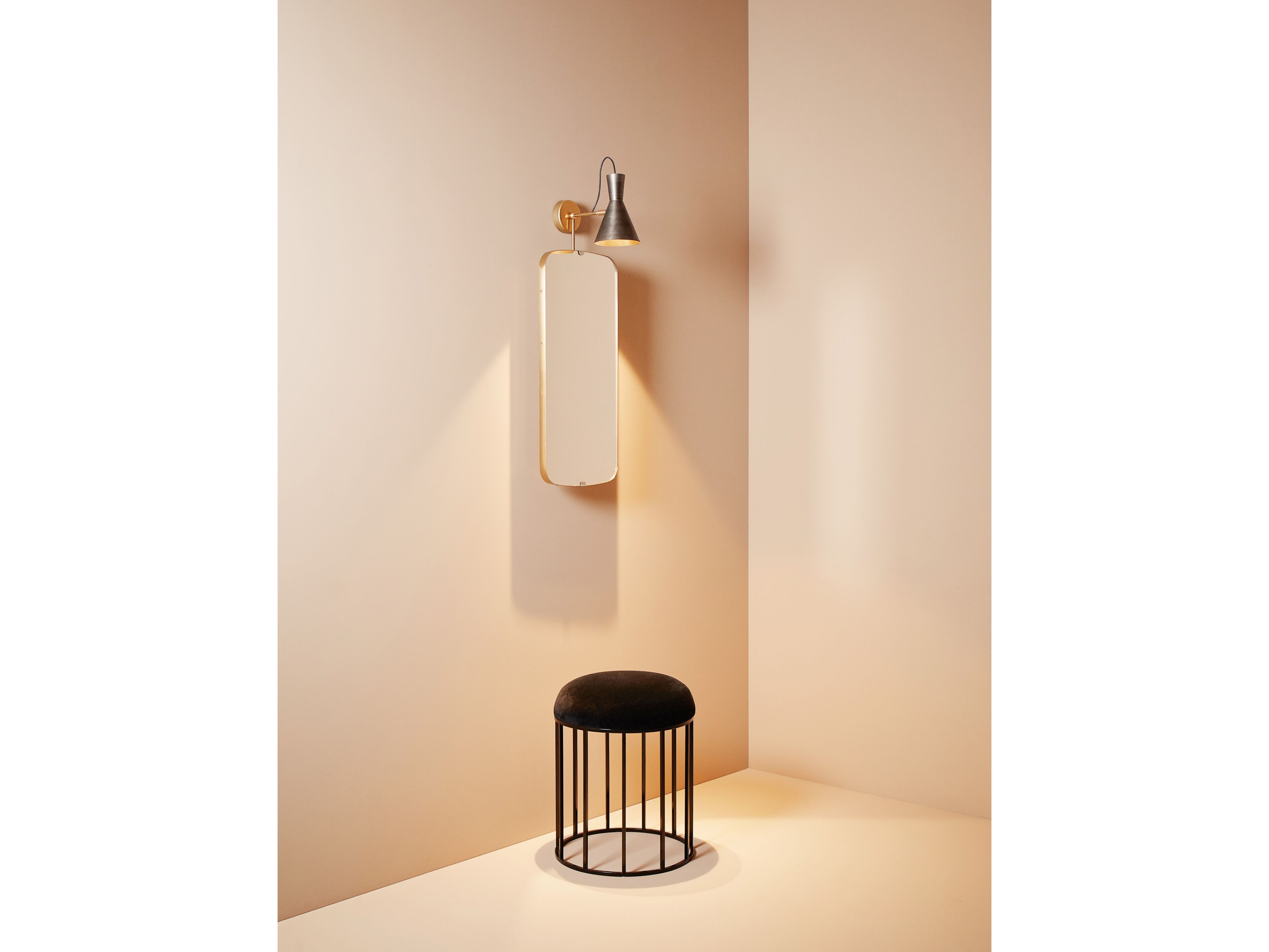 Зеркало со встроенным настенным освещением Renzo Serafini CERCATI ARCH-00072861 - Вид №1