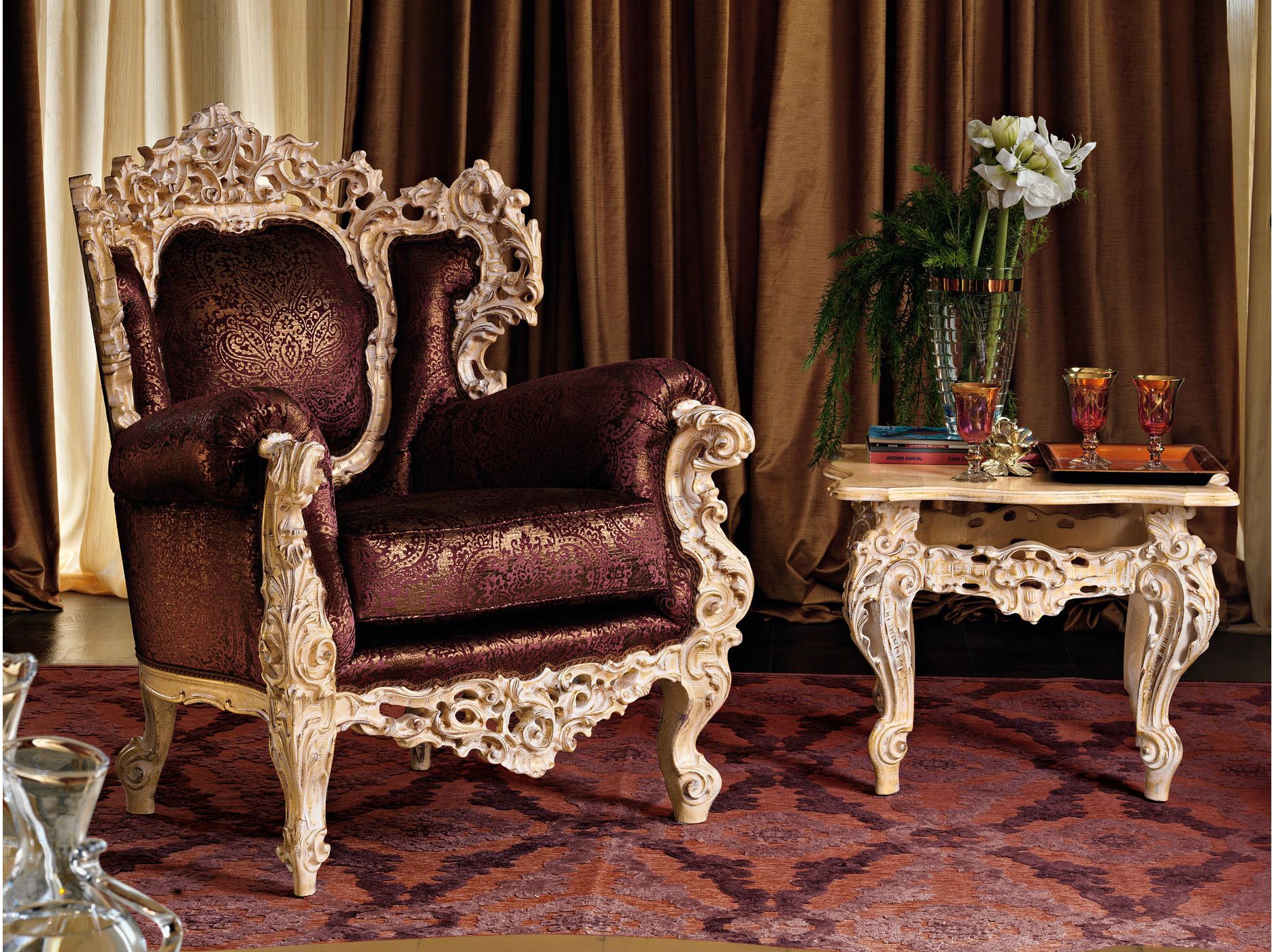 Тканевое кресло с подлокотниками Modenese Luxury Interiors Villa Venezia ARCH-00031586