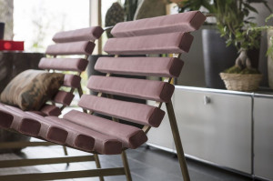 Бархатное кресло