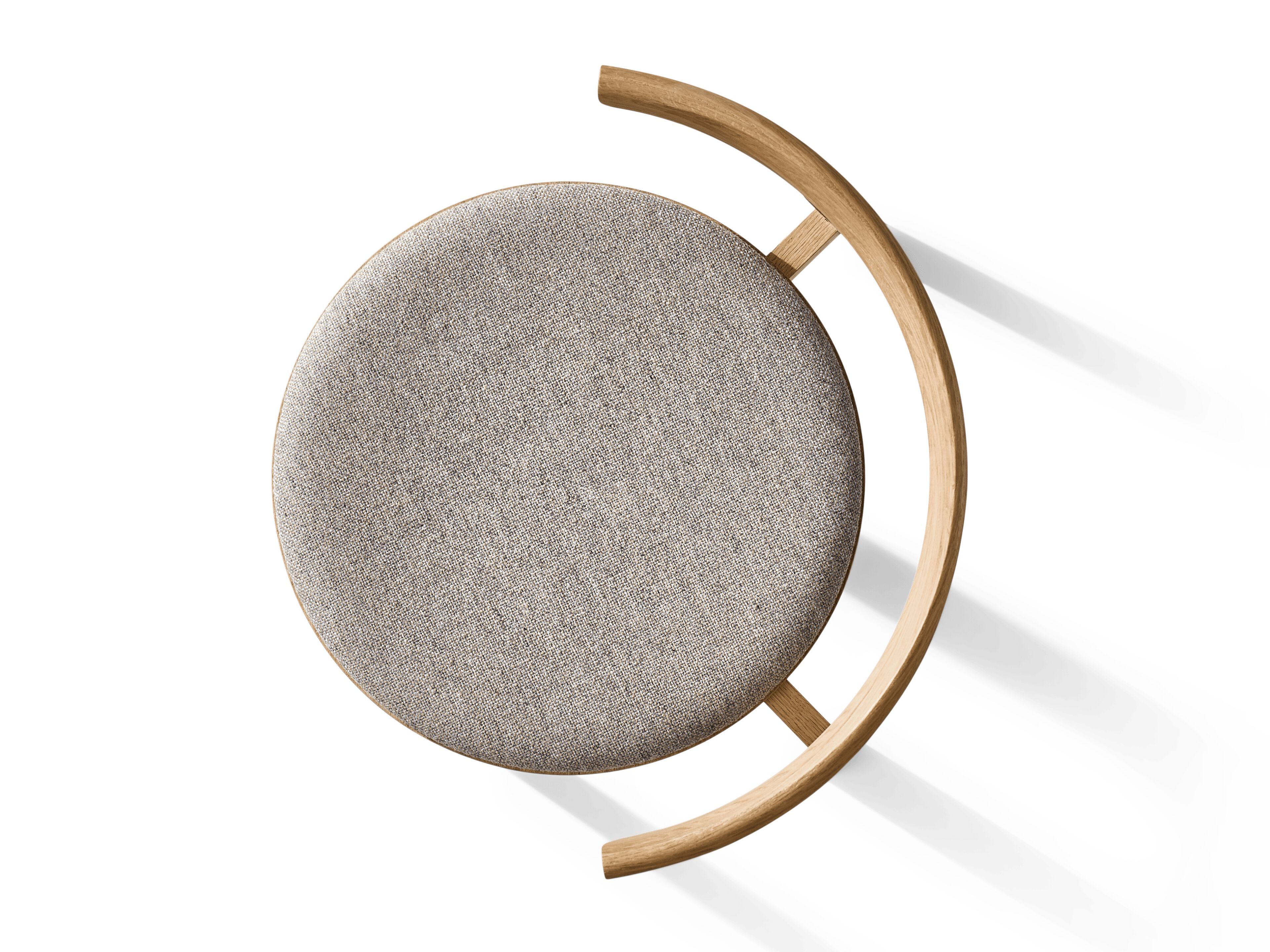 Штабелируемый дубовый стул с мягким сиденьем Form & Refine Lunar ARCH-00070395 - Вид №7