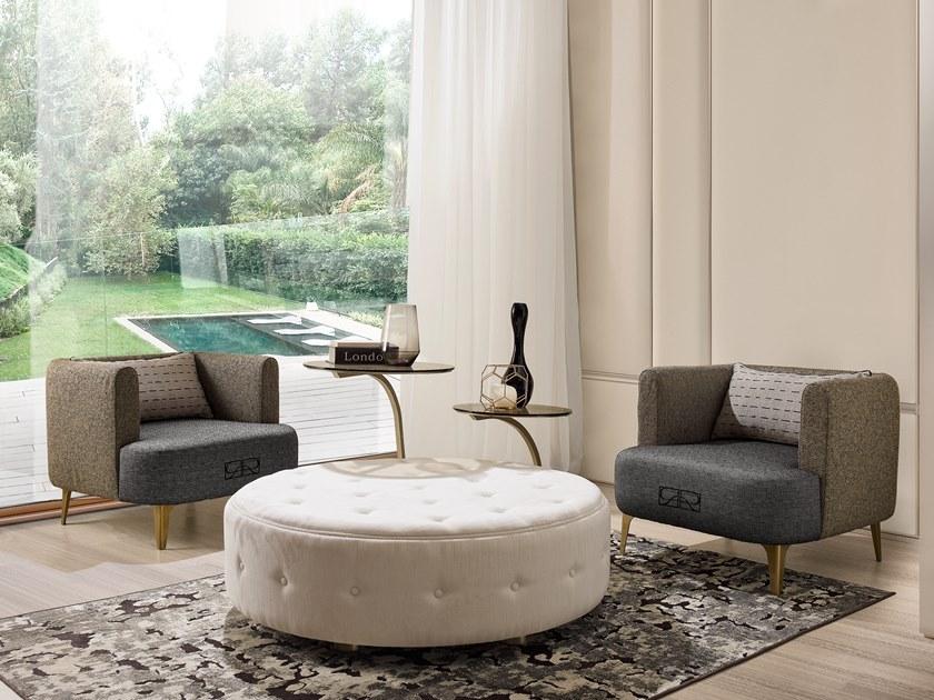 Barnini Oseo Кресло с обивкой из ткани с подлокотниками Richmond upon thames Rc42 - Вид №2