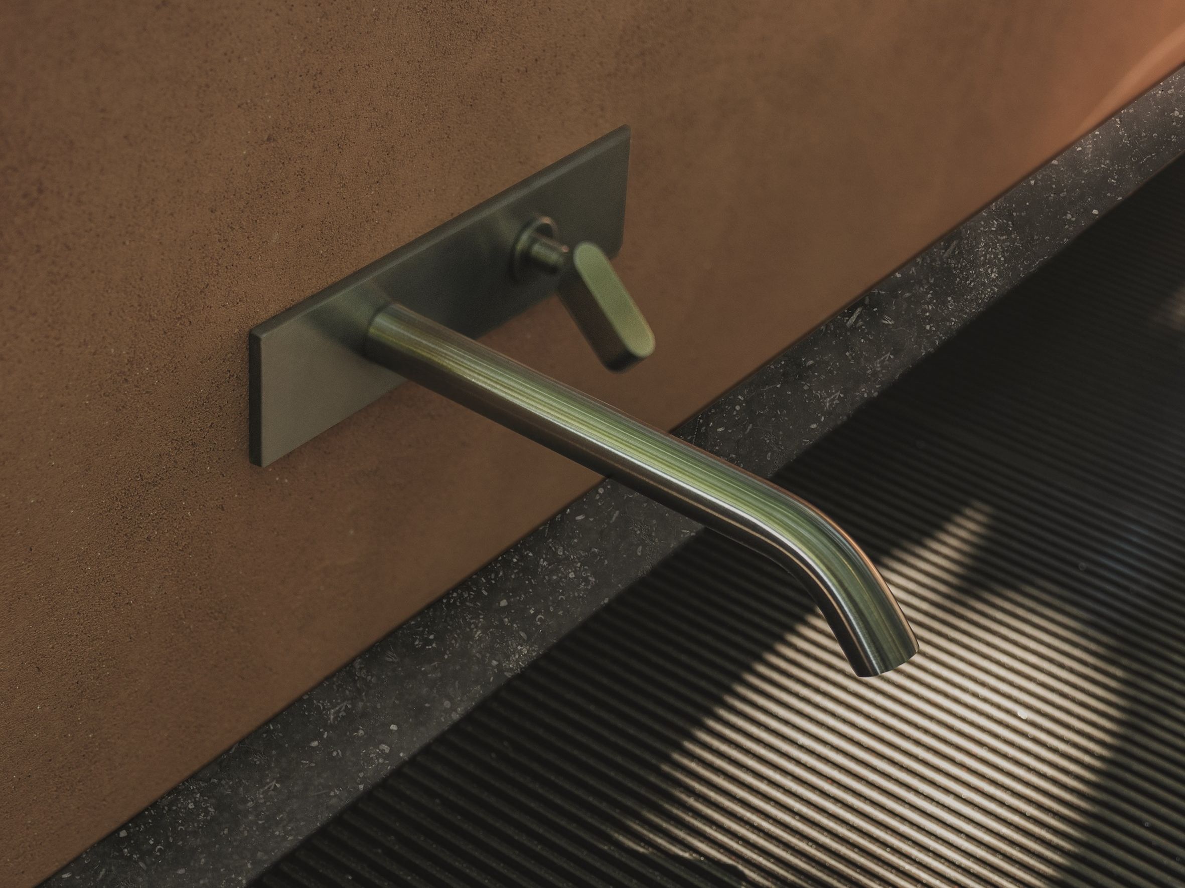 Смеситель для раковины из нержавеющей стали Agape Квадратная ARCH-00016444