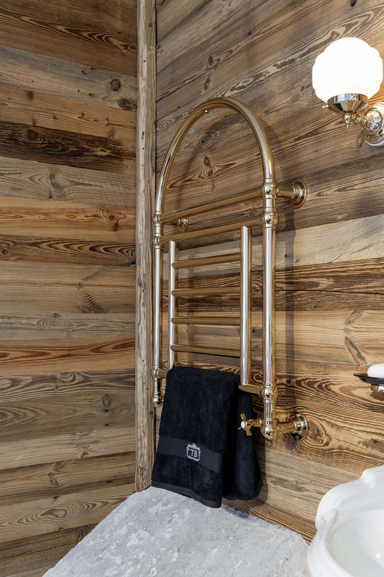 Traditional bathrooms Полотенцесушитель ARCHANGEL Archangel.ag  - Вид №1