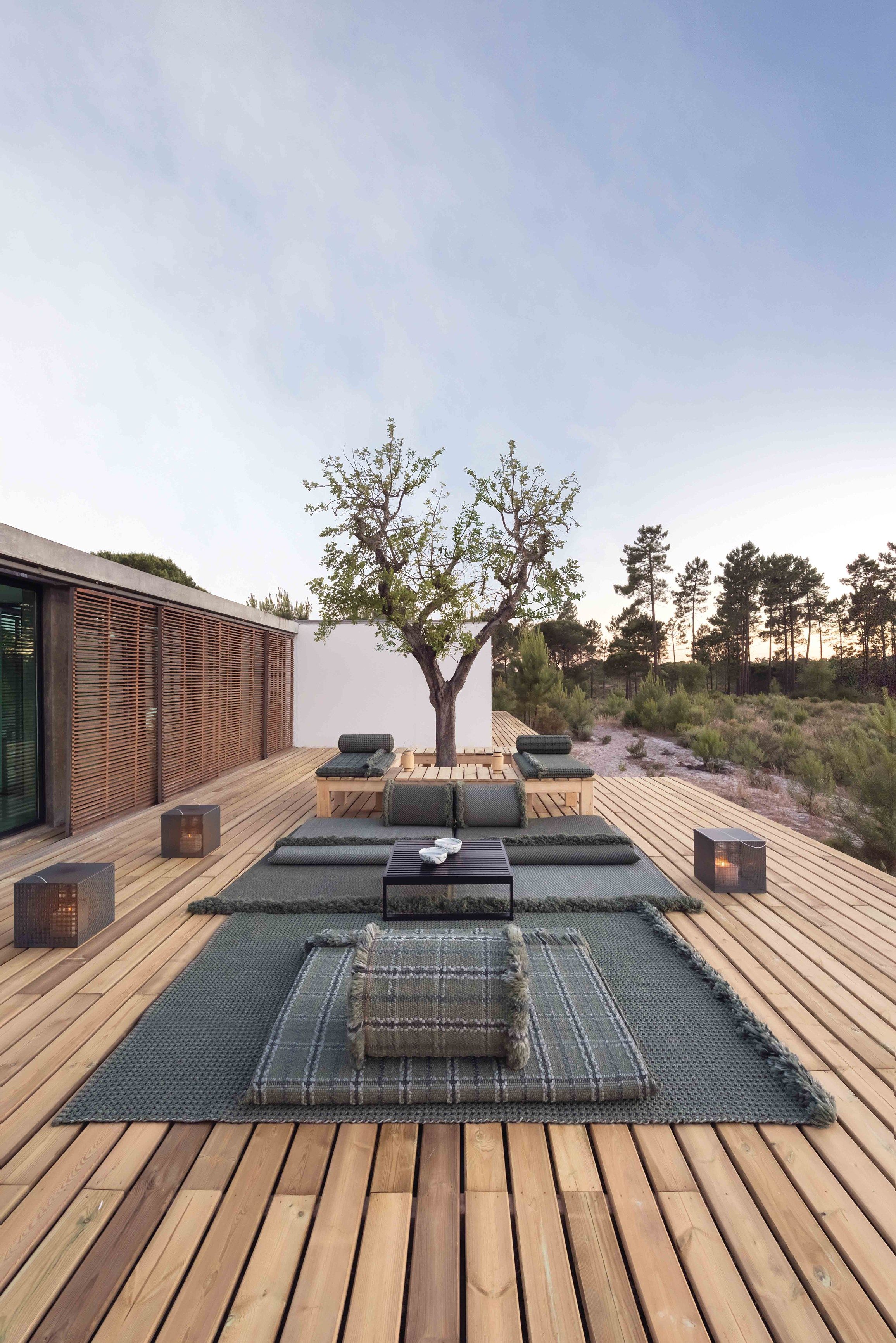 Наружная полипропиленовая цилиндрическая подушка с рисунком GAN Garden Layers ARCH-00006659 - Вид №6