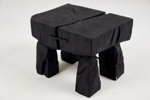 Журнальный столик из дуба