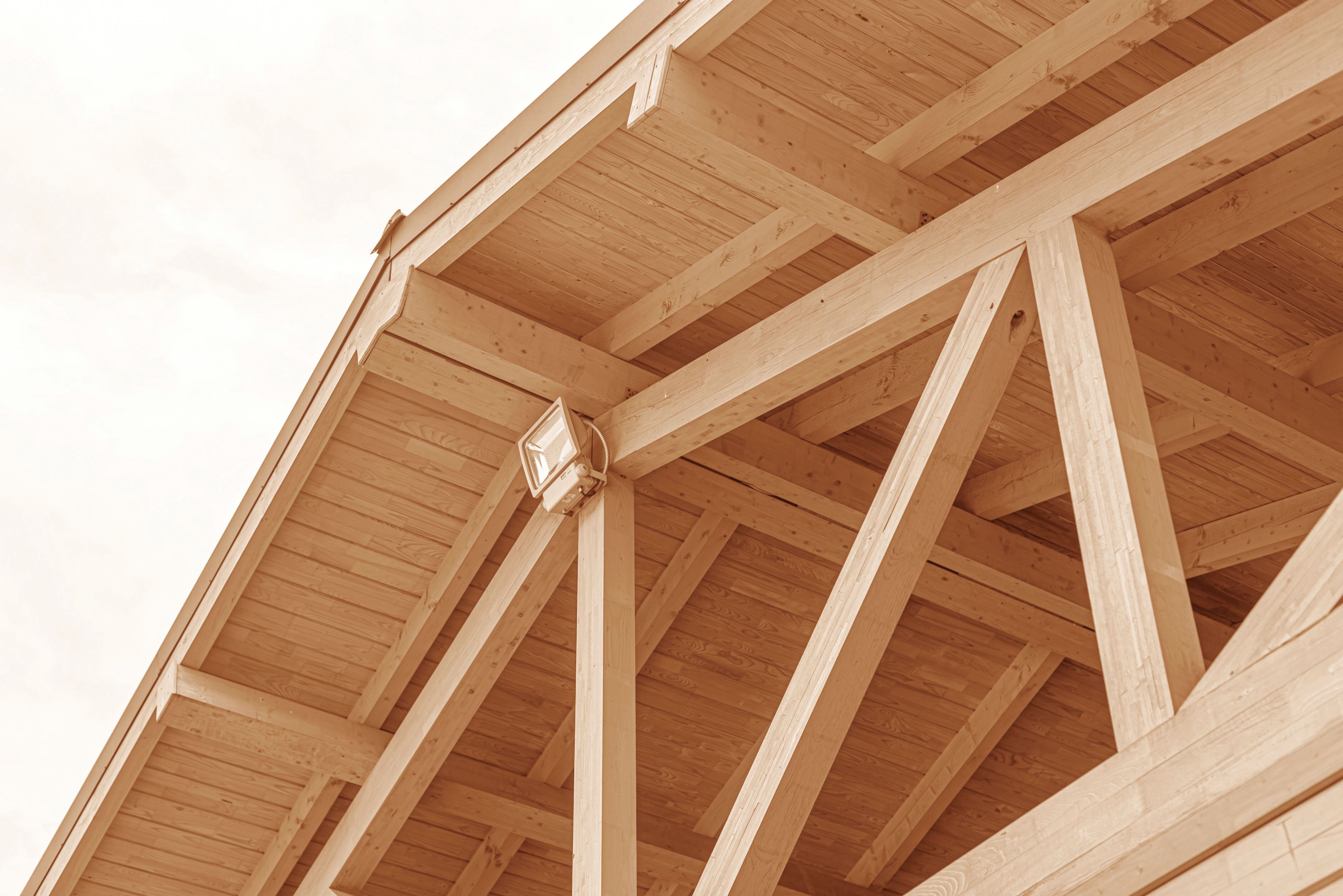 Ламинированная деревянная балка La Legnami TRAVE SPIGOLATA ARCH-00033549 - Вид №1