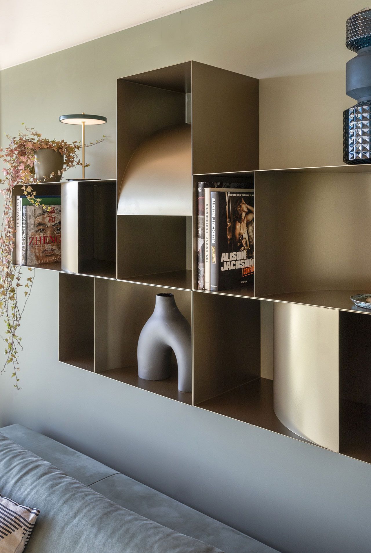 Книжный шкаф из металла Mogg Judd ARCH-00010036 - Вид №3