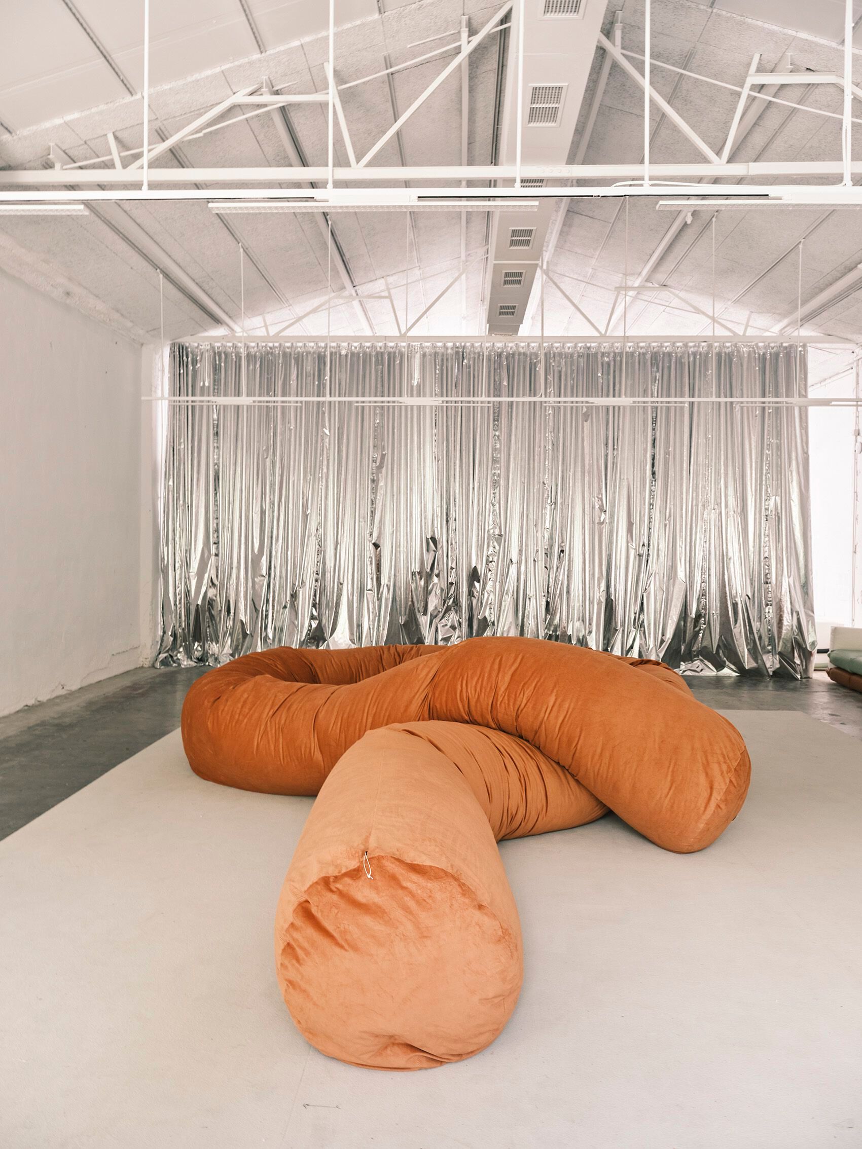 Трансформируемый диван из полиэфирного волокна BD Barcelona SAUSAGE ARCH-00022982 - Вид №37