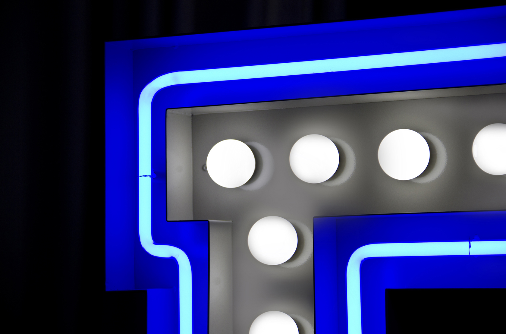 CIST127 Настольная лампа в детскую Буква Е Circu  - Вид №4