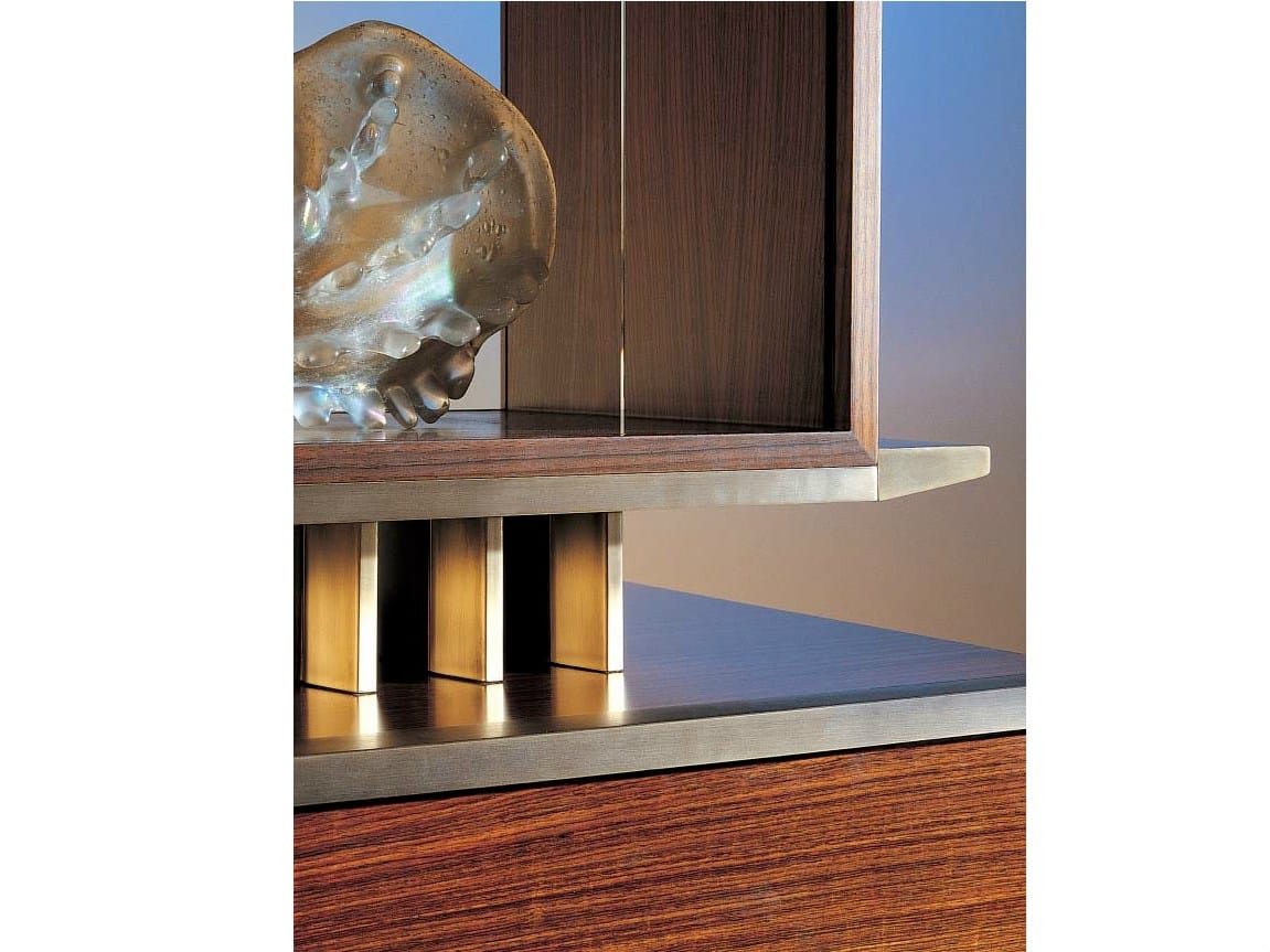 Витрина с деревянной рамой OAK маршруты ARCH-00066011 - Вид №1