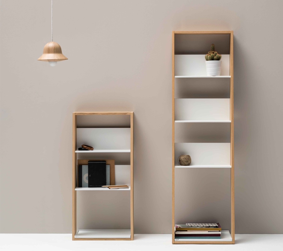 Ex.T Storage Lean Tall Стеллаж из дуба и алюминия EXLEANTALLROV  - Вид №3