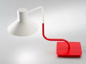 ZAVA Регулируемая настольная лампа из железа Sister