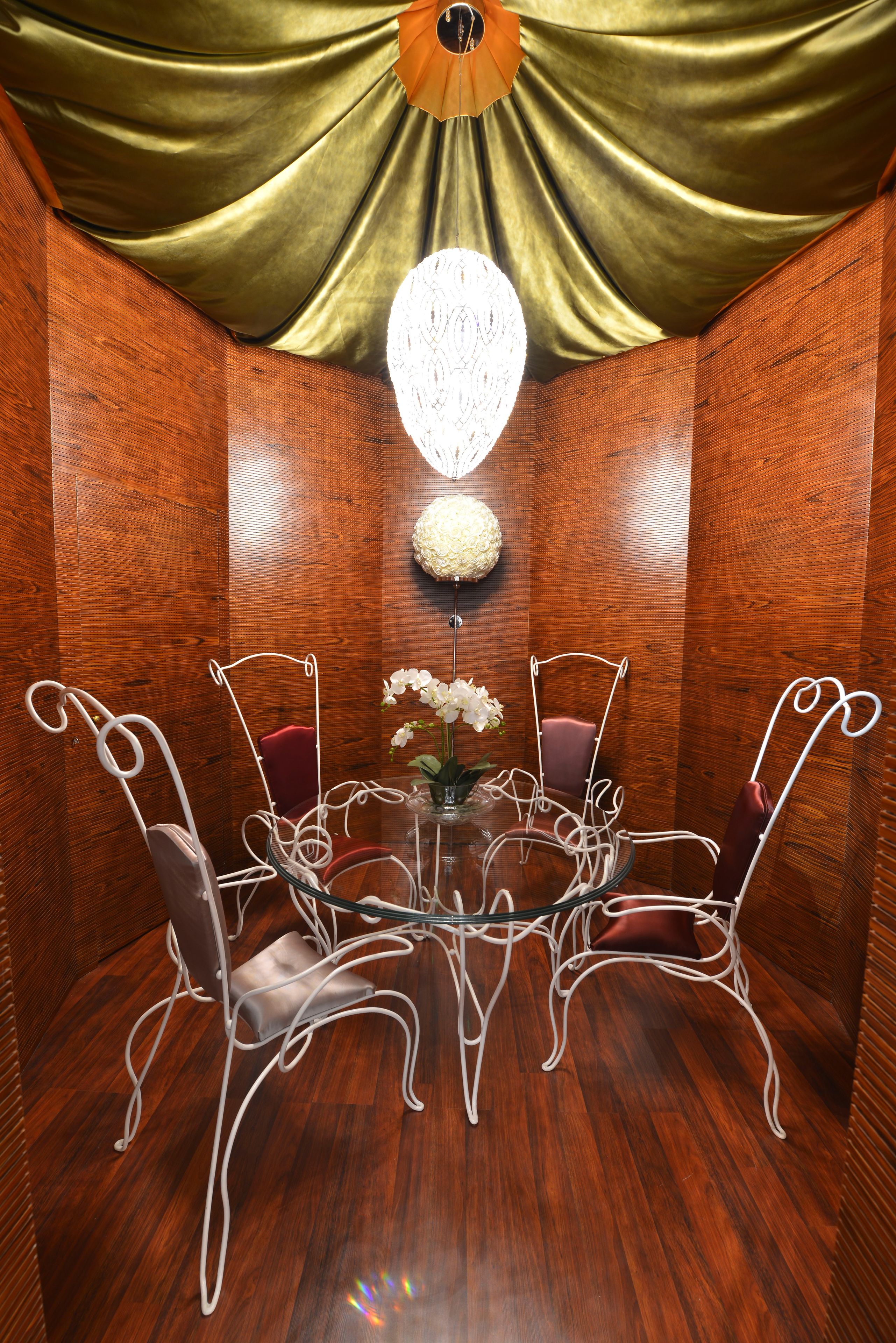 Круглый садовый стол из железа и стекла Vgnewtrend Philo ARCH-00118597 - Вид №3