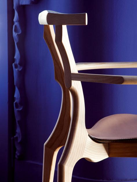 BD Barcelona Design Штабелируемый деревянный стул с подлокотниками Gaulino sun-id-1400098 - Вид №13