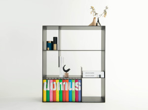 Самонесущая Книжная полка в день