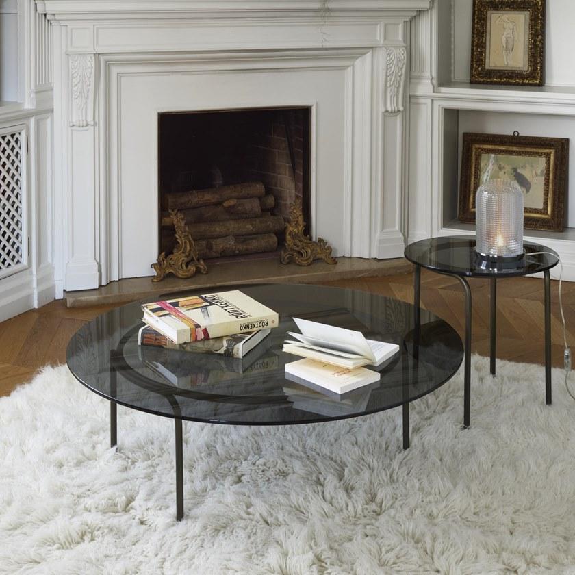 Ligne Roset Низкий круглый журнальный столик из закаленного стекла  19960360  - Вид №3