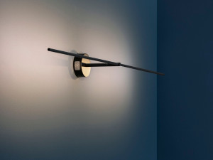 Металлическая светодиодная настенная или потолочная лампа