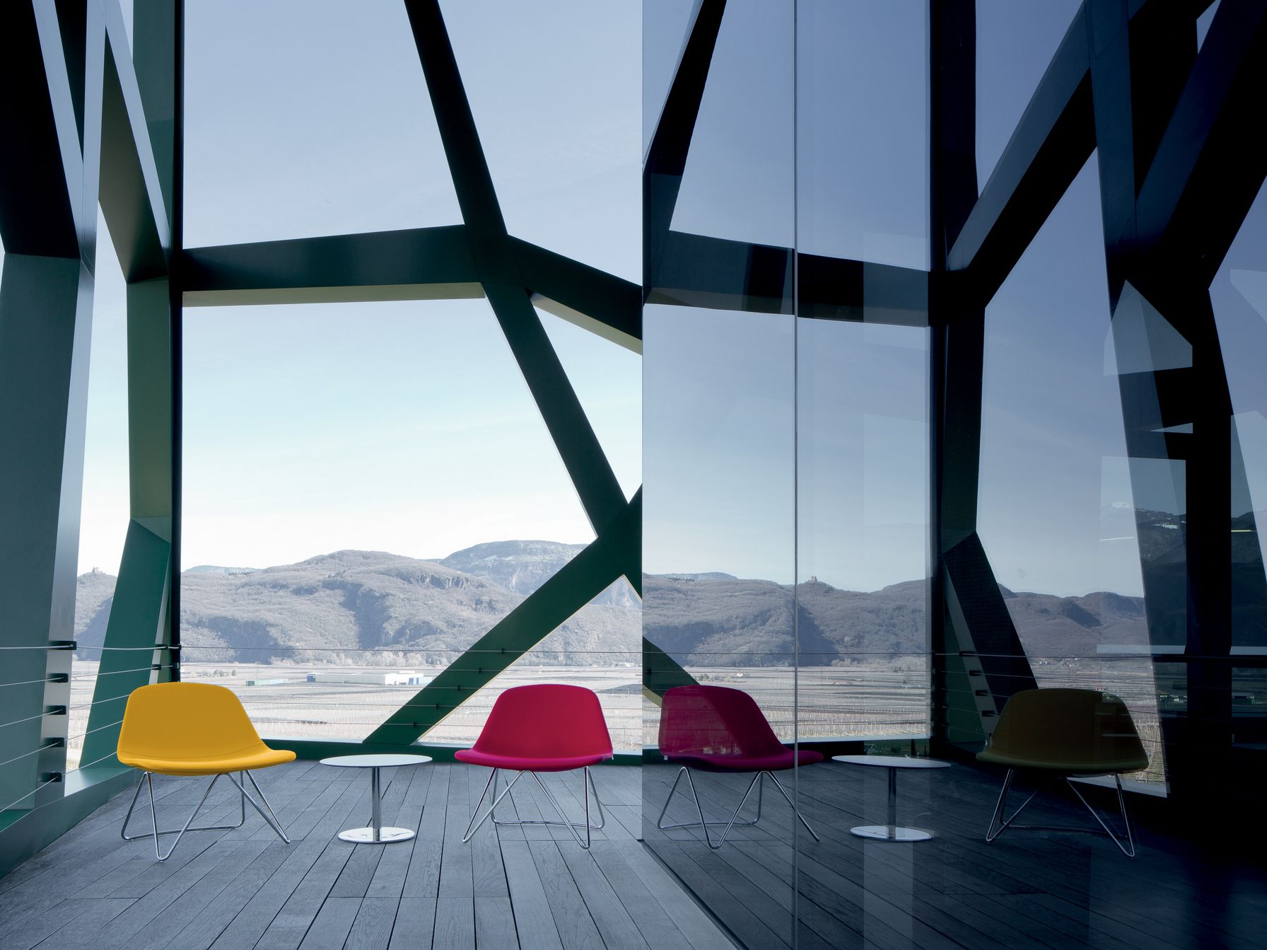 Тканевое кресло для контракта Luxy LLounge ARCH-00012566