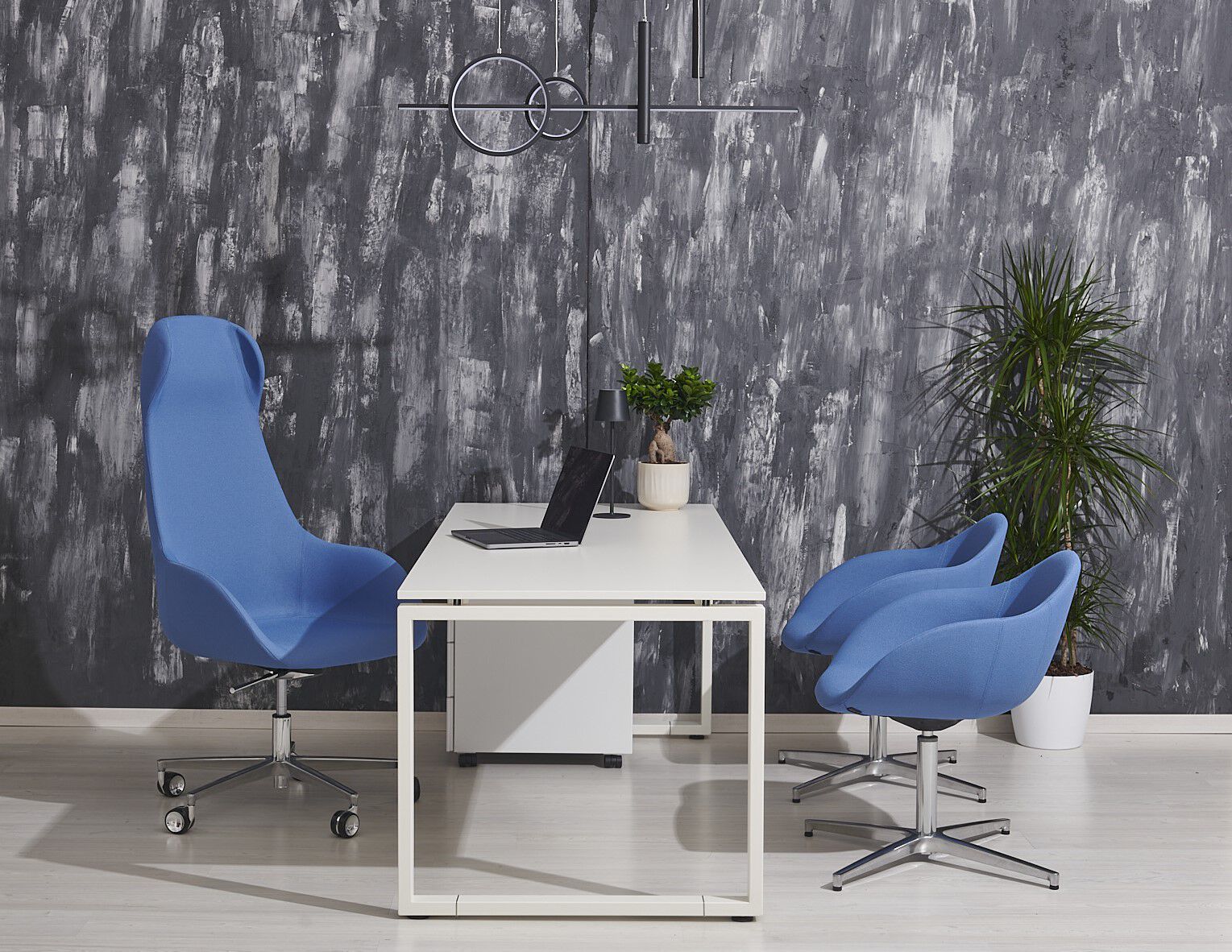 Тканевый спицевый стул с подлокотниками для залов ожидания AP Factor Филадельфия ARCH-00081616 - Вид №1