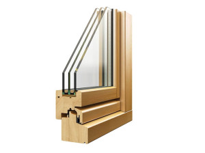Ламинированное деревянное створчатое окно с тройным остеклением