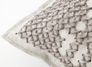 100083 Подушка Abstract Silver 57x43 см GAN Canevas