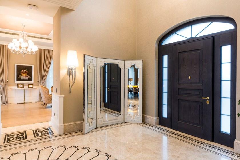 OIKOS VENEZIA Бронированная деревянная входная дверь со стеклянными панелями Evolution sun-id-1432353 - Вид №2