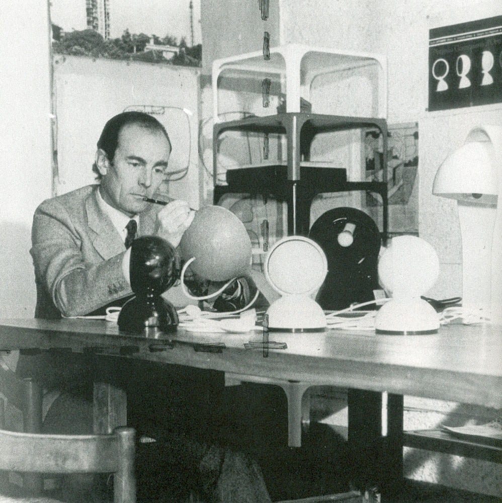 Окрашенная металлическая настольная лампа Archiproducts Edition ARTEMIDE - ECLISSE Archiproducts Limited Edition ARCH-00014005 - Вид №4