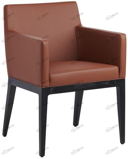 Potocco Мягкое кожаное кресло с подлокотниками Greta 695/p-695/psf