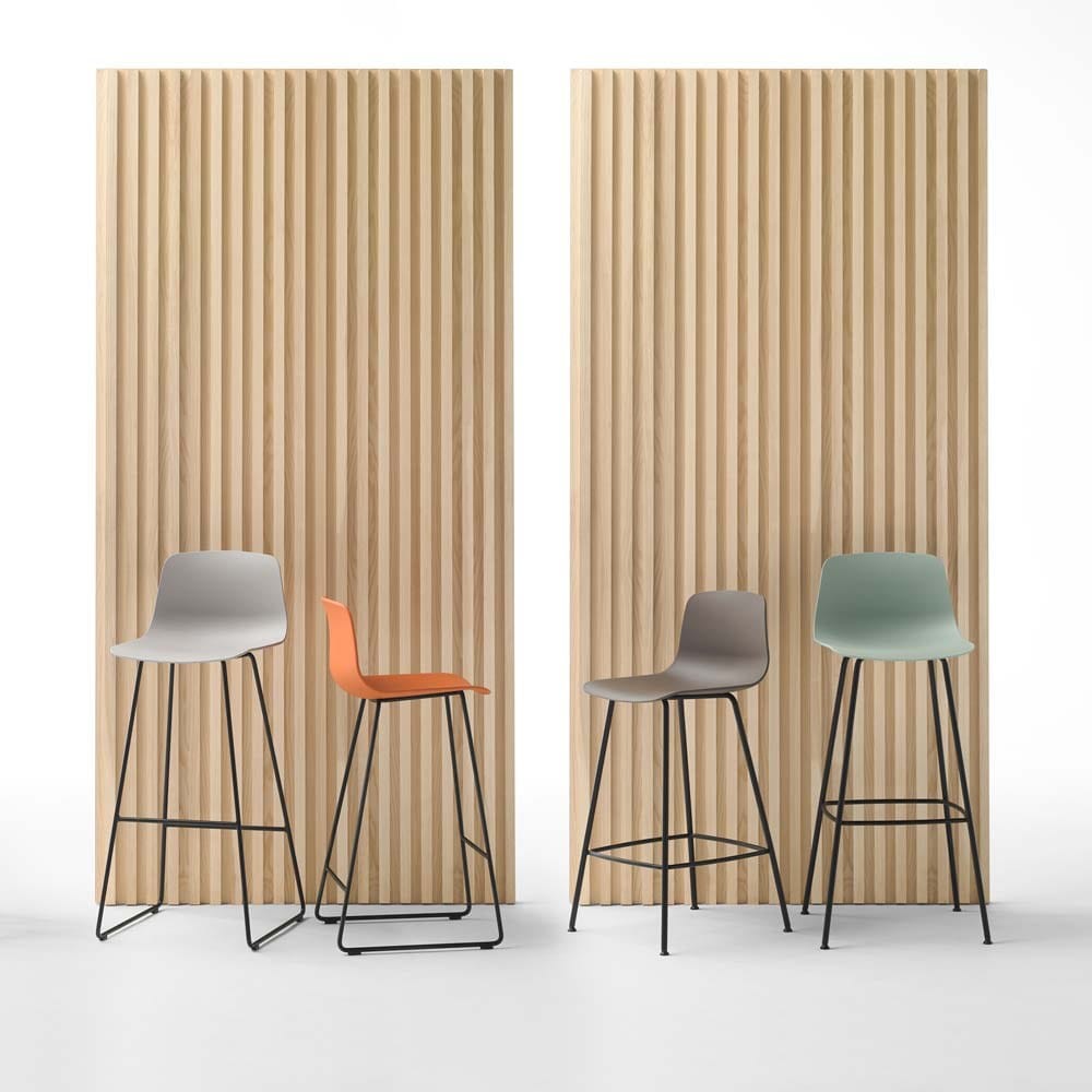 Табурет из полипропилена с подставкой для ног INCLASS Varya ARCH-00112461 - Вид №6