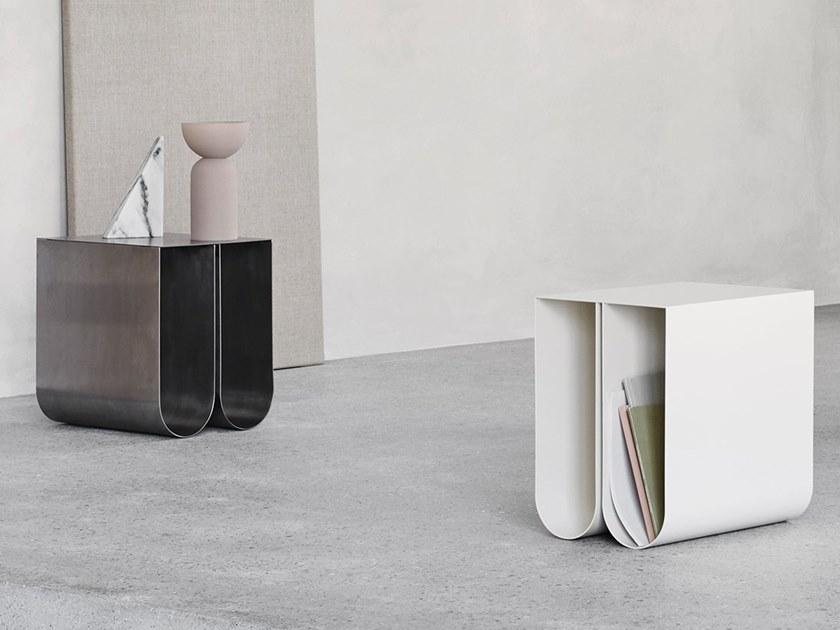 Kristina Dam Studio Журнальный столик из стали с журнальной стойкой Curved sun-id-1429280 - Вид №2