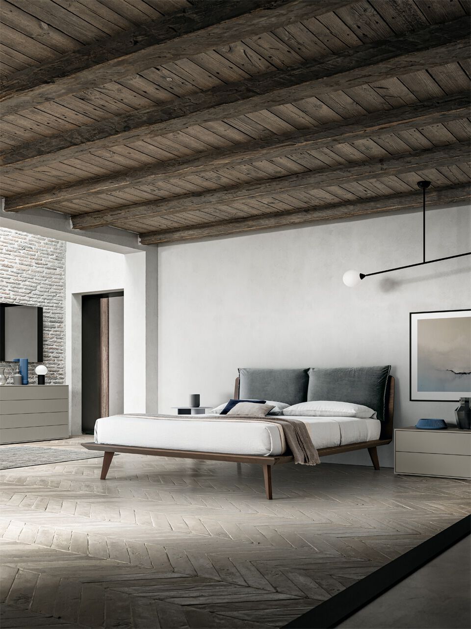 Деревянная двуспальная кровать с подушками Santalucia Mobili TALAK ARCH-00051019 - Вид №1