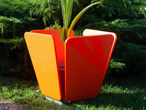 Квадратный полиэтиленовый плантатор